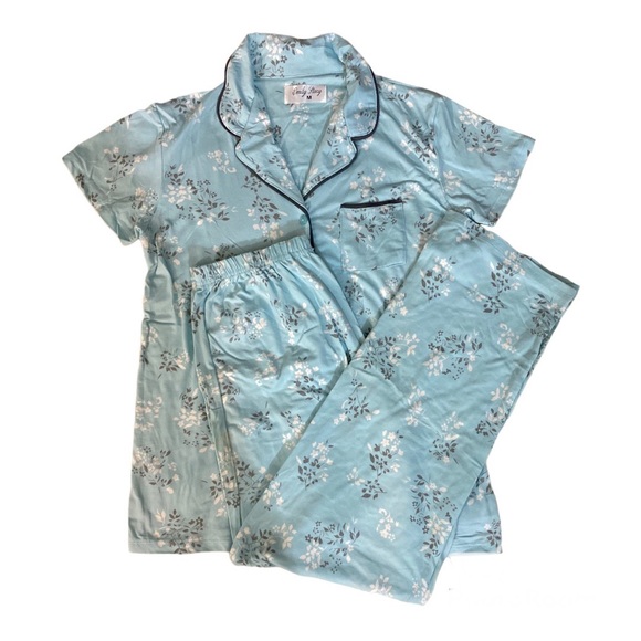 Emily Stacy | Intimates & Sleepwear | Emily Stacy Leavy Pj Set | Poshmark